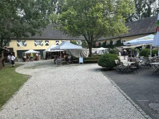 Burgfest Haus Graven, 27.06.2026, 16.46 - 37º Celsius